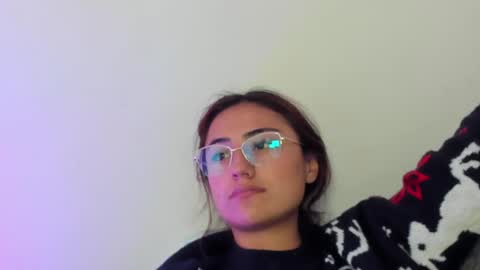 Snapshot of a_sexy_couple__ chatting on 01.28.25 A Sexy Couple online show from 01.28.25