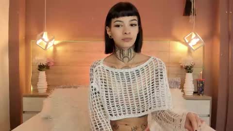 Snapshot of aa_lunit chatting on 11.03.25 Luni online show from 11.03.25