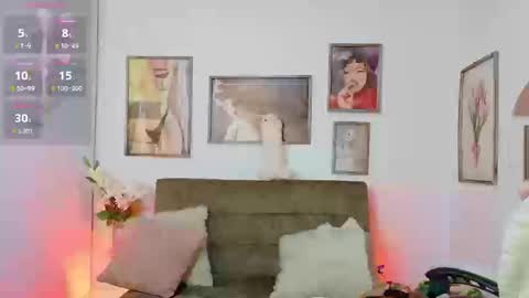 Snapshot of aaaaamy_1 chatting on 09.20.25 Aamy online show from 09.20.25