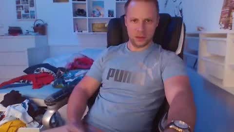 Long distance cumshot online show from 12.09.24