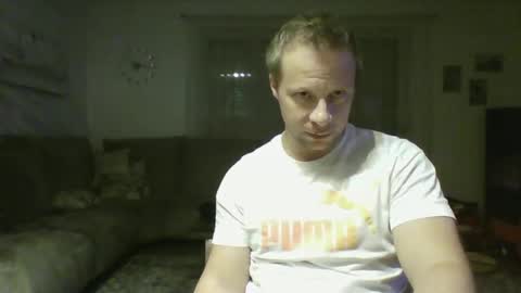 Snapshot of aaaandzzz chatting on 01.19.25 Long distance cumshot online show from 01.19.25