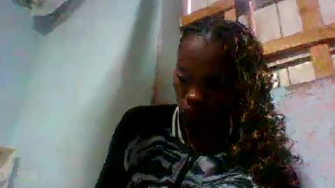 Snapshot of aadienne chatting on 06.27.26 aadienne online show from 06.27.26
