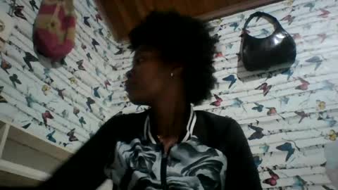 Snapshot of aadienne chatting on 08.02.26 aadienne online show from 08.02.26