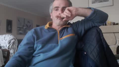 Snapshot of aalex1717 chatting on 12.18.24 Aalex1717 online show from 12.18.24