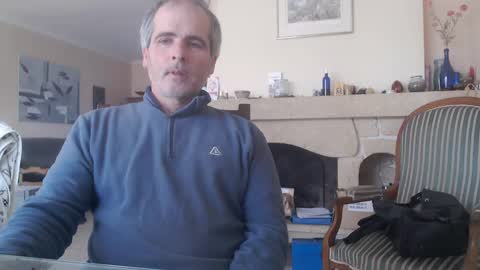 Snapshot of aalex1717 chatting on 12.20.24 Aalex1717 online show from 12.20.24