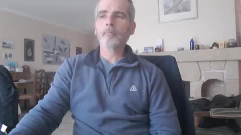 Snapshot of aalex1717 chatting on 12.29.24 Aalex1717 online show from 12.29.24