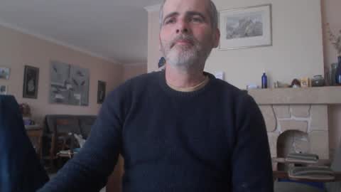 Snapshot of aalex1717 chatting on 01.04.25 Aalex1717 online show from 01.04.25