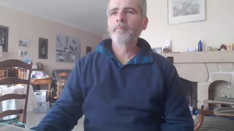 Snapshot of aalex1717 chatting on 01.05.25 Aalex1717 online show from 01.05.25