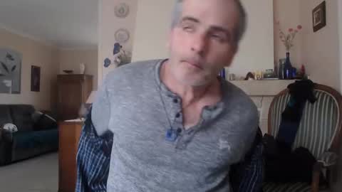 Snapshot of aalex1717 chatting on 01.27.25 Aalex1717 online show from 01.27.25