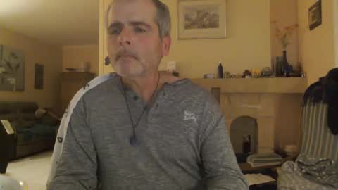 Snapshot of aalex1717 chatting on 01.29.25 Aalex1717 online show from 01.29.25