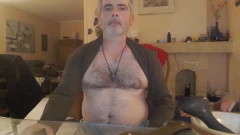 Snapshot of aalex1717 chatting on 02.01.25 Aalex1717 online show from 02.01.25