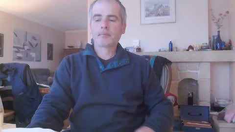 Snapshot of aalex1717 chatting on 02.02.25 Aalex1717 online show from 02.02.25