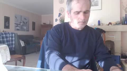 Snapshot of aalex1717 chatting on 02.04.25 Aalex1717 online show from 02.04.25