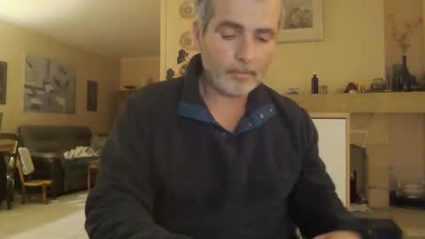 Snapshot of aalex1717 chatting on 02.16.25 Aalex1717 online show from 02.16.25