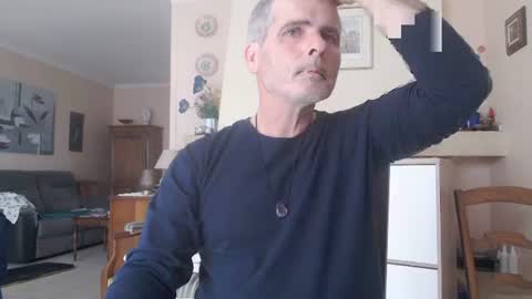 Snapshot of aalex1717 chatting on 03.11.25 Aalex1717 online show from 03.11.25