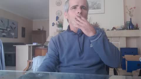 Snapshot of aalex1717 chatting on 09.28.25 Aalex1717 online show from 09.28.25