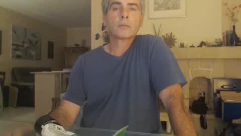 Snapshot of aalex1717 chatting on 10.04.25 Aalex1717 online show from 10.04.25