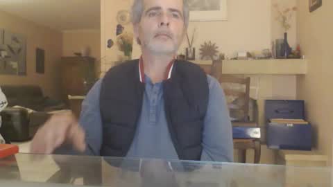 Snapshot of aalex1717 chatting on 10.25.25 Aalex1717 online show from 10.25.25