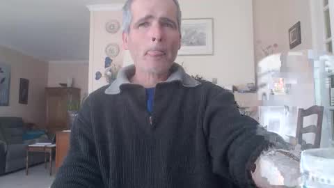 Snapshot of aalex1717 chatting on 11.05.25 Aalex1717 online show from 11.05.25