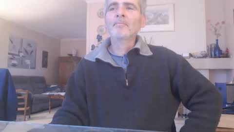 Snapshot of aalex1717 chatting on 11.20.25 Aalex1717 online show from 11.20.25