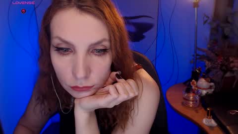 Katie online show from 11.26.25