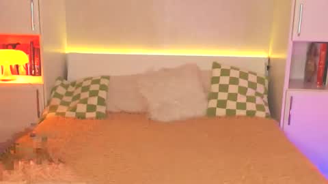 Lea online show from 12.26.24