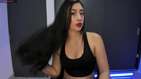 andrea online show from 11.16.25