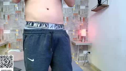 Aaron y Antonella online show from 11.09.25