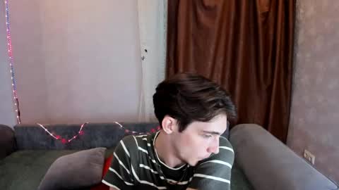 Aaron Bang online show from 06.04.26