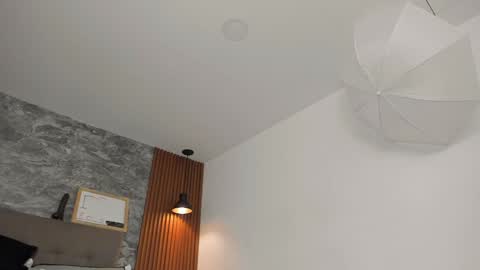 Aaron Ezequiel online show from 01.07.25