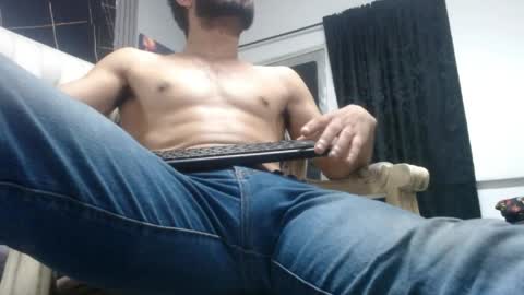 aaron_jones_1 online show from 06.06.26