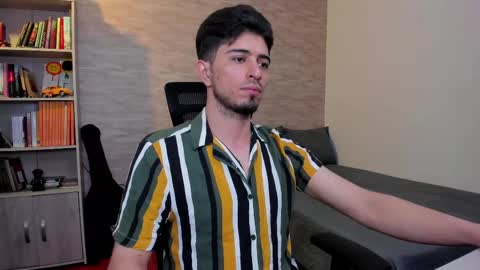 Aaron online show from 03.09.25