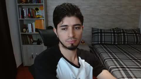 Aaron online show from 10.03.25