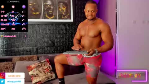 Aaron online show from 03.04.25