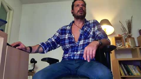 Aaron online show from 05.05.26