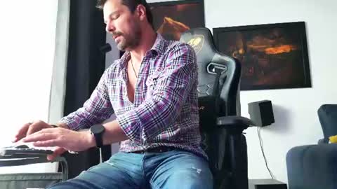 Aaron online show from 06.15.26
