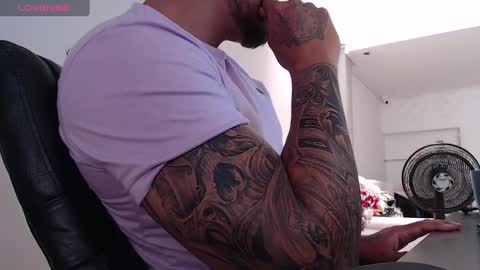 ig aaron hunter123 online show from 02.06.25