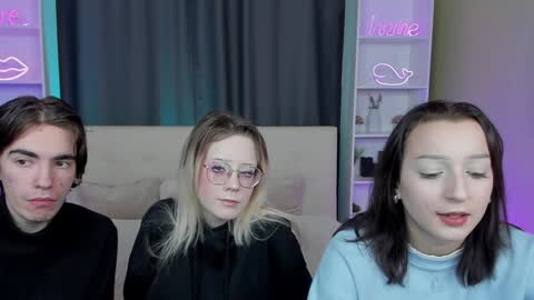 Fiona and Harry online show from 12.28.24