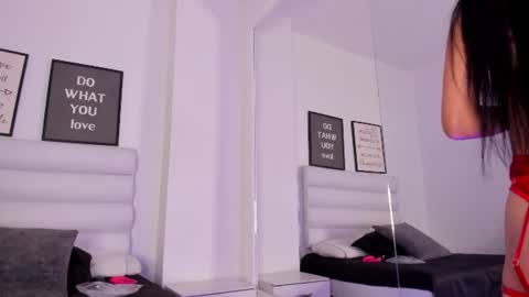 Snapshot of abbey_walker chatting on 07.17.26 abbey_walker online show from 07.17.26