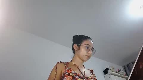 Snapshot of abbi_moon chatting on 02.25.25 Martina online show from 02.25.25