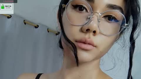 Snapshot of abbi_moon chatting on 09.14.25 Martina online show from 09.14.25