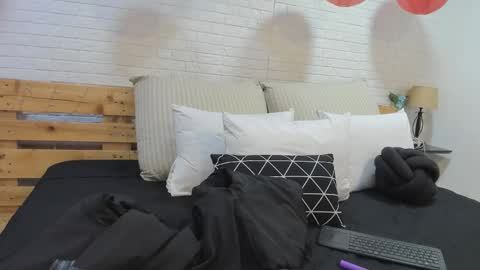 abbie online show from 11.19.25