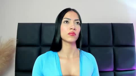 Abbie Joness online show from 11.24.25