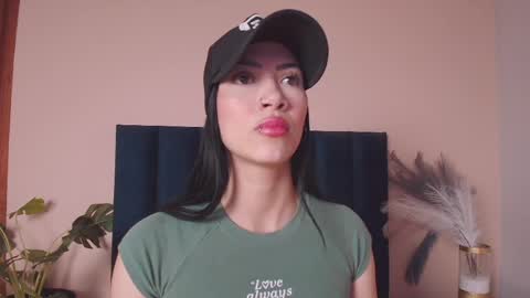 Abbie Joness online show from 06.06.26