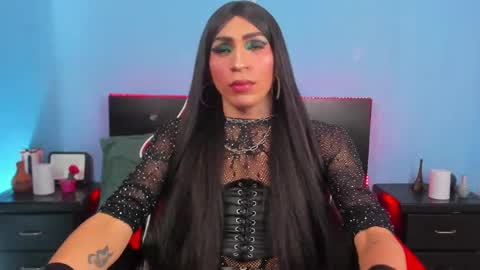 Abbigail Fuster  online show from 01.08.25