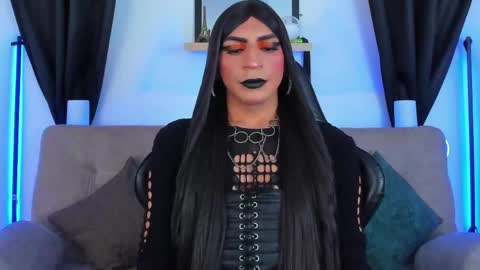 Abbigail Fuster  online show from 05.01.26