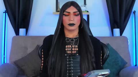 Abbigail Fuster  online show from 06.03.26