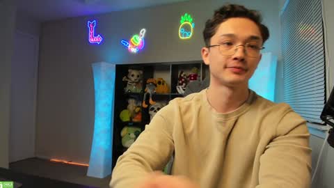 Snapshot of abbuddy920236 chatting on 12.11.24 buddy online show from 12.11.24