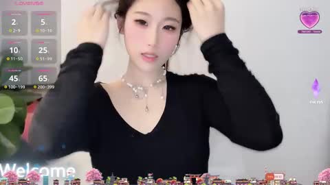 Snapshot of abby_chuchu chatting on 02.19.25 CN-ChuChu online show from 02.19.25