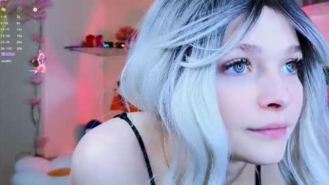 Snapshot of abbycartman chatting on 10.24.25 Abby online show from 10.24.25